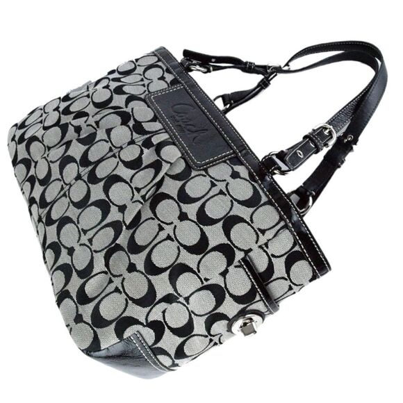 Coach satchel, pleated front design! - Picture 6 of 15